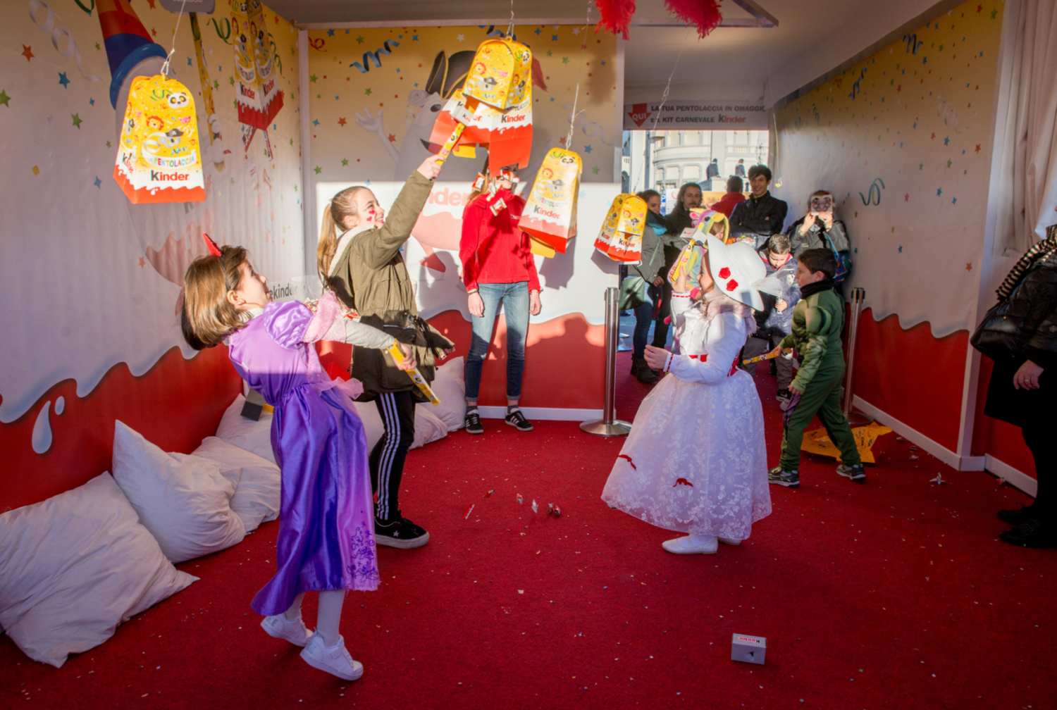 Kinder torna al Carnevale di Viareggio -  - Quotidiano on  line della provincia di Cuneo