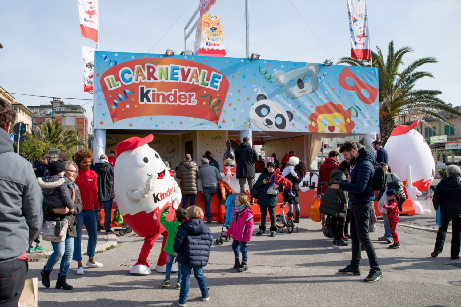 Kinder animerà il Carnevale di Viareggio con la Pentolaccia